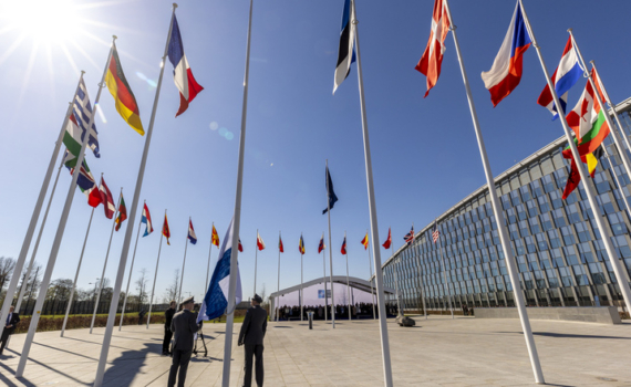 Парламент Нидерландов отдал голоса против участия в перевооружении Еврокомиссии