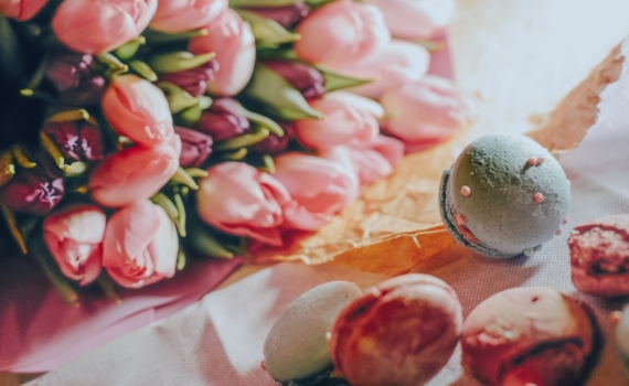 8 марта на носу: топ подарков до 1 500, которые нужно заказать сейчас — пока не раскупили 8 марта на носу: топ подарков до 1 500, которые нужно заказать сейчас — пока не раскупили